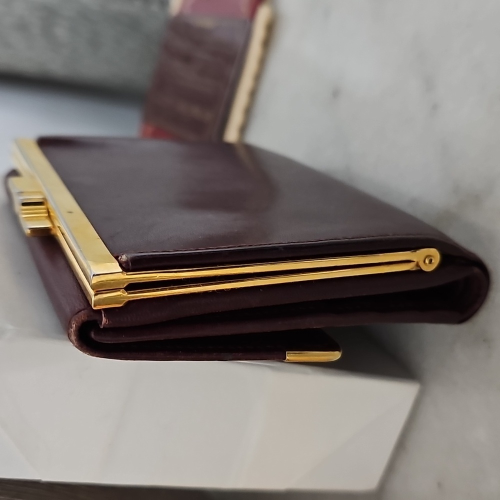 Cartier Kisslock Wallet - Picture 10 of 11